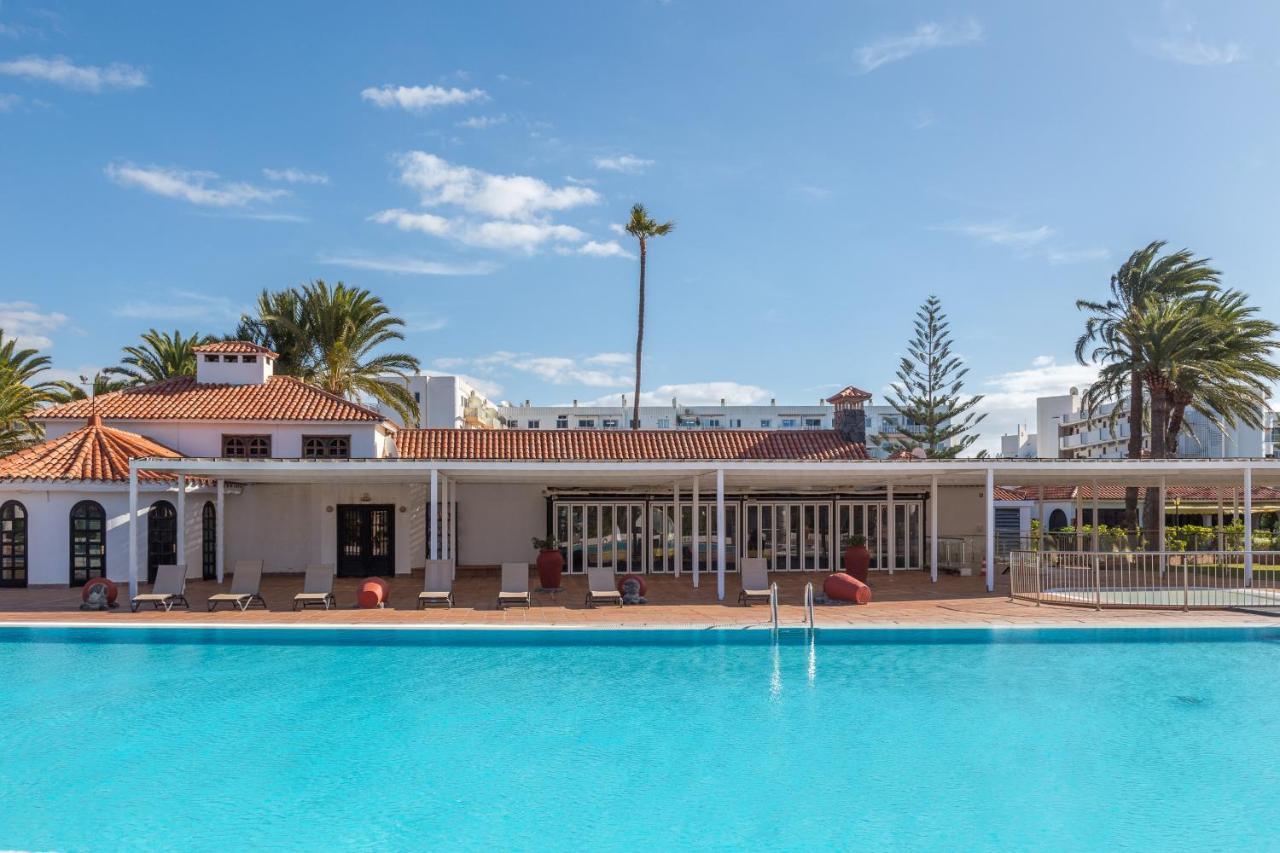 Sun Club Deluxe Terraza Y Piscina